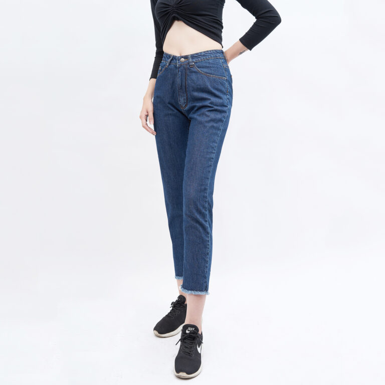 Pode usar calça jeans com camisa social?