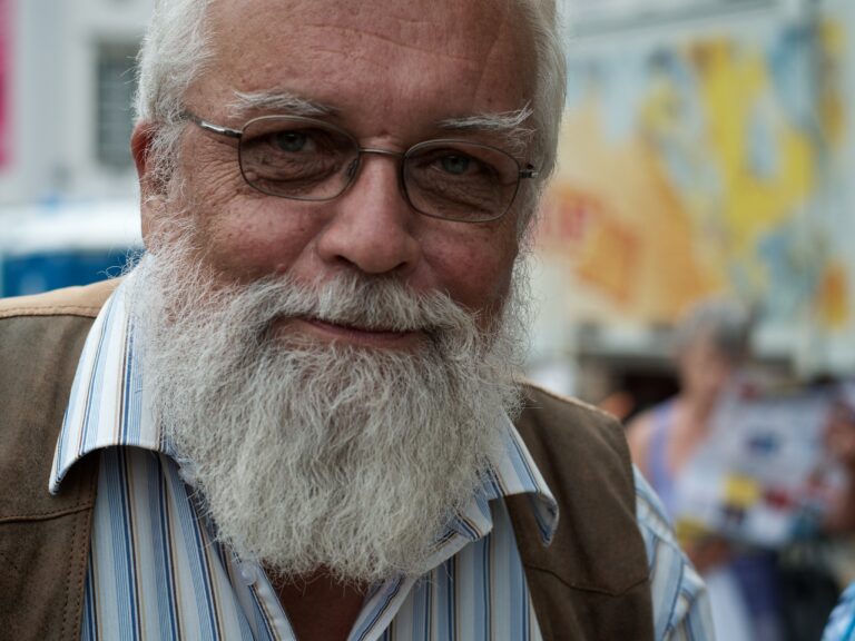 Qual é o significado da barba branca?