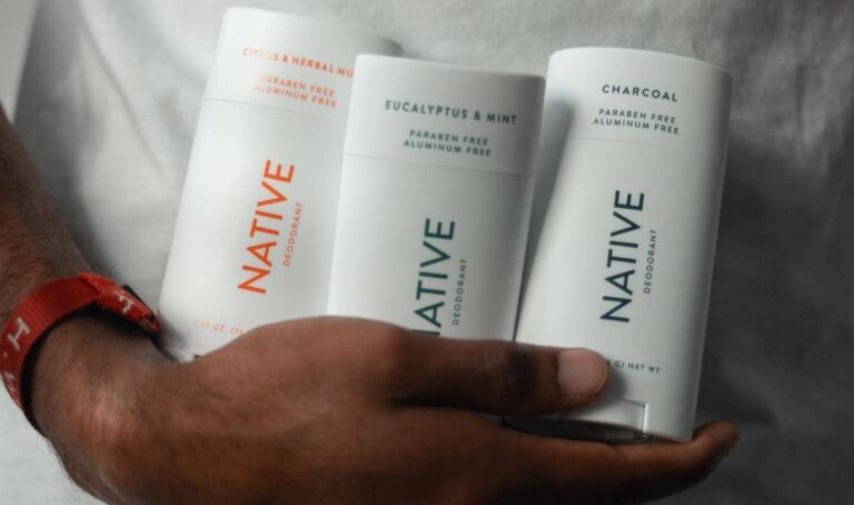 Desodorantes naturais para homens 8-melhores-desodorantes-naturais-para-homens:-frescos-e-livres-de-toxicos-em-2024