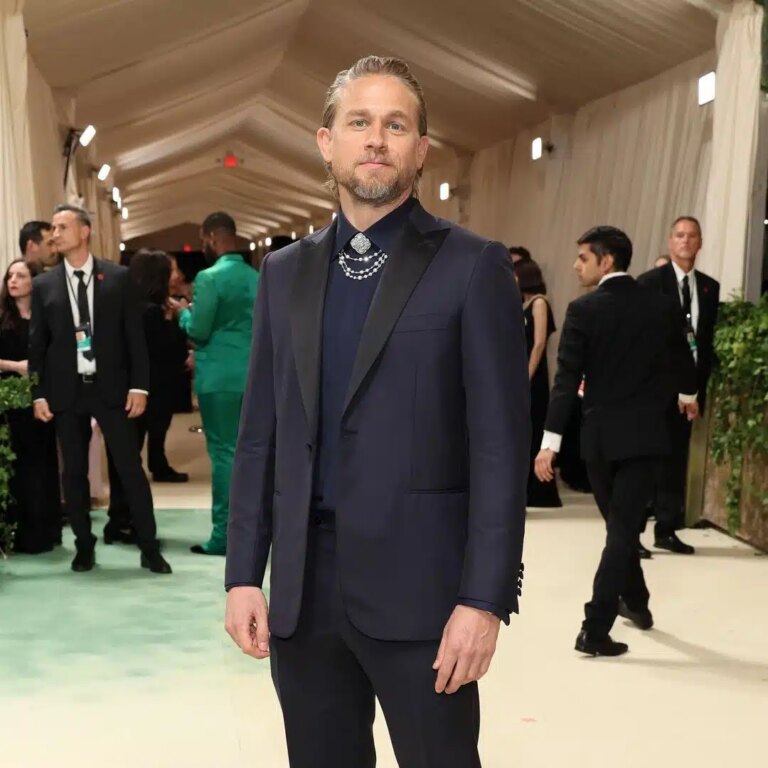Homens no Met Gala: uma colisão de moda, arte e um retorno à moda masculina clássica homens-no-met-gala-2024:-uma-colisao-de-moda,-arte-e-um-retorno-a-moda-masculina-classica