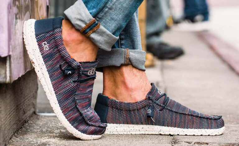 7-melhores-sapatos-de-verao-para-homens:-respiraveis-​​e-elegantes-em-2024
