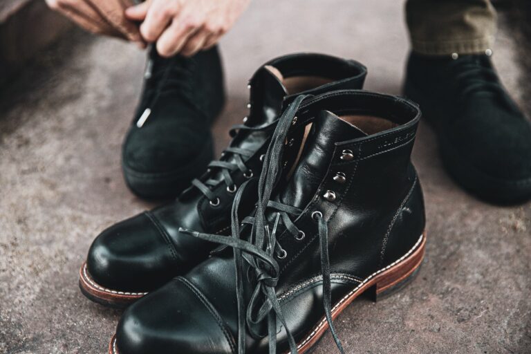 13 melhores botas pretas masculinas para seu guarda-roupa 13-melhores-botas-pretas-masculinas-para-seu-guarda-roupa-2024