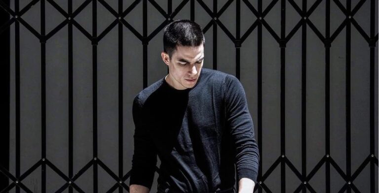 Cortes de cabelo estilo crew cut para homens 25-melhores-cortes-de-cabelo-estilo-crew-cut-para-homens-em-2024