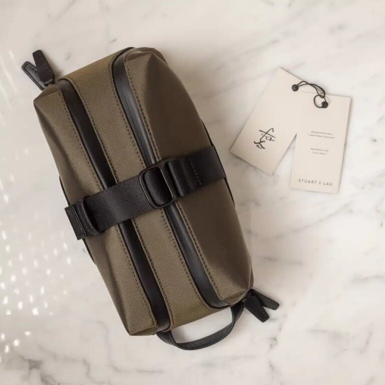 Guia de estilo de vida masculino: o que é um kit Dopp? guia-de-estilo-de-vida-masculino:-o-que-e-um-kit-dopp?