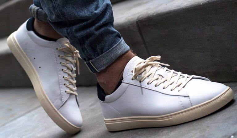 8 tênis minimalistas: discretos e de alto perfil 8-melhores-tenis-minimalistas:-discretos-e-de-alto-perfil-em-2024