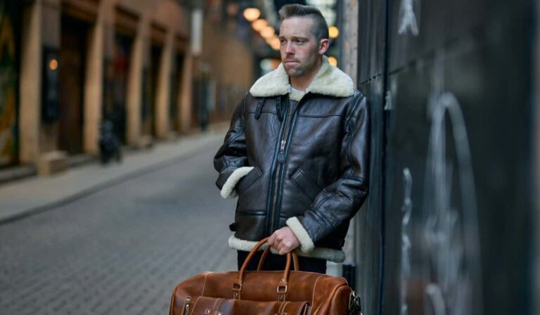 8 jaquetas de shearling: mantenha-se elegantemente aquecido 8-melhores-jaquetas-de-shearling:-mantenha-se-elegantemente-aquecido-em-2024