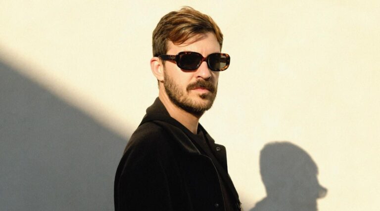 8-melhores-oculos-de-sol-resistentes-a-arranhoes-para-homens-estilizarem-em-2024