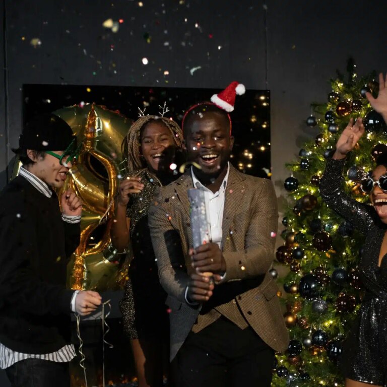 O que vestir em uma festa de Natal masculina: moda festiva o-que-vestir-em-uma-festa-de-natal-masculina:-moda-festiva