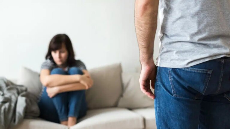 12-sofrimentos-nao-ditos-a-uma-distancia-de-carro-em-seu-casamento